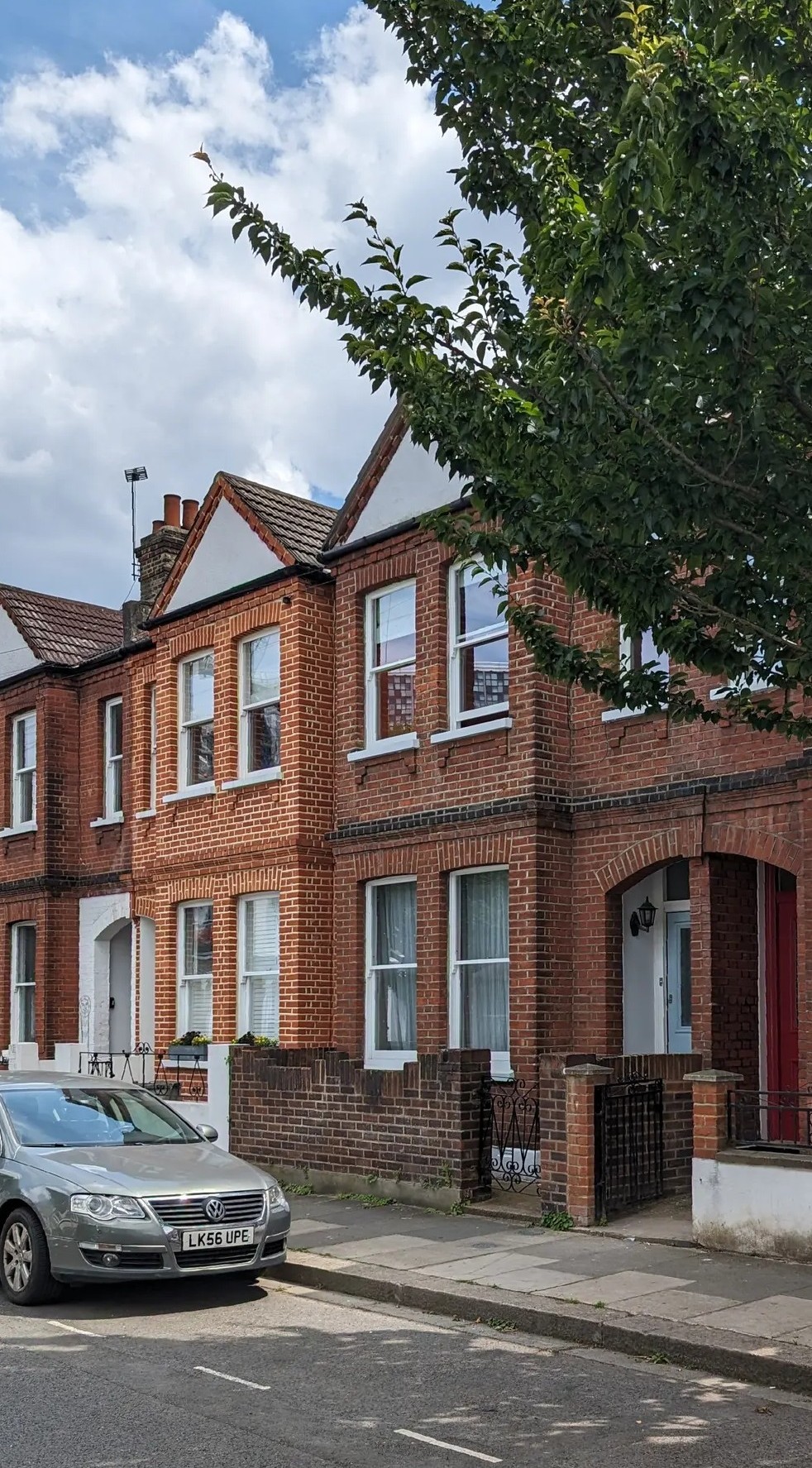 Biscay Road front of house